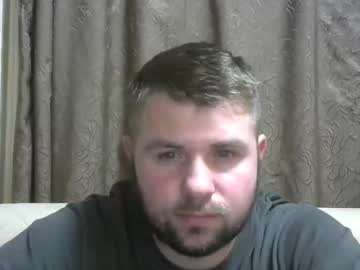 Snowyqred Chaturbate stream image from October 05, 2025