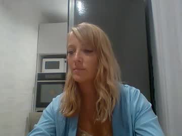 Veessa Chaturbate stream image from October 05, 2025
