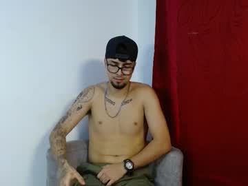 Adrian_Harlow Chaturbate stream image from October 05, 2025