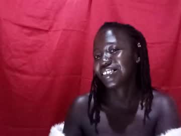 Blackqueen2025 Chaturbate stream image from October 05, 2025
