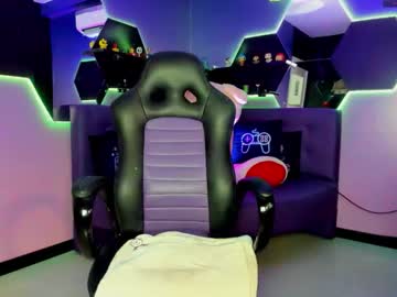 Isabella_Glam Chaturbate stream image from October 05, 2025
