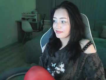 Yamilean Chaturbate stream image from October 05, 2025