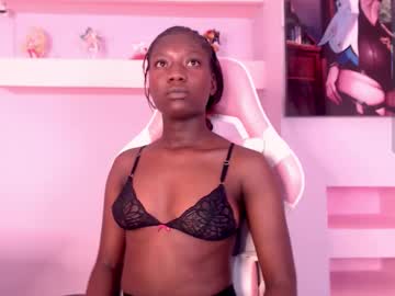 Emmatyylor Chaturbate stream image from October 05, 2025