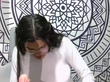 Mirandavila Chaturbate stream image from October 05, 2025