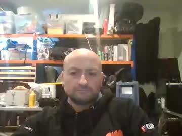 Tradiedan2023 Chaturbate stream image from October 05, 2025