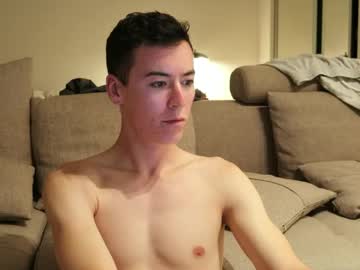 Irvinegayboy Chaturbate stream image from October 06, 2025