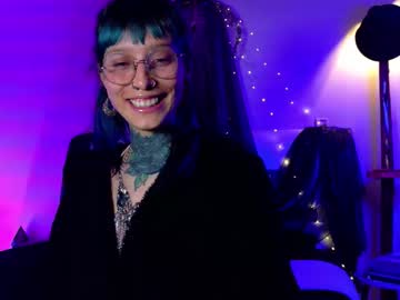 Kiannamills Chaturbate stream image from October 06, 2025