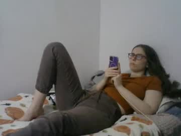 Shyhotnerd Chaturbate stream image from October 06, 2025