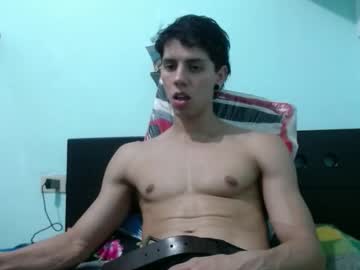 Alvarodancer Chaturbate stream image from October 06, 2025