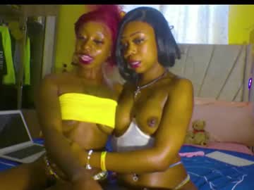Liyahs_Lair Chaturbate stream image from October 06, 2025