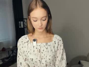 Alicemelison Chaturbate stream image from October 06, 2025