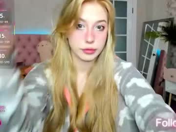 Y0ung_Lina18 Chaturbate stream image from October 06, 2025