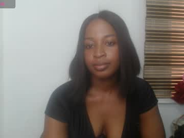 Juicykinkx Chaturbate stream image from October 06, 2025