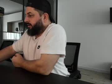 Dravenpeak Chaturbate stream image from October 06, 2025