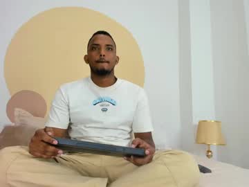 Donovan_Brown Chaturbate stream image from October 06, 2025