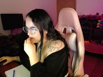 Velvetoffice Chaturbate stream image from October 06, 2025