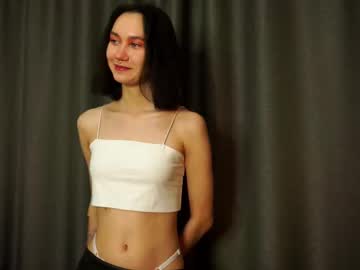 Littlemolly69 Chaturbate stream image from October 06, 2025