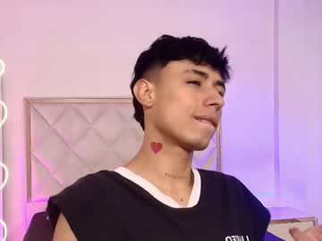Aziel_Tay Chaturbate stream image from October 06, 2025
