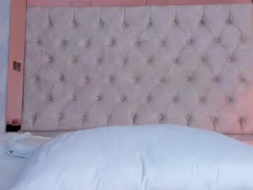 Emma_Bonnie Chaturbate stream image from October 06, 2025