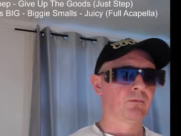 Engleburtumperdink Chaturbate stream image from October 06, 2025
