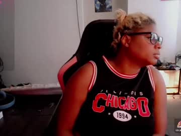 Sugarbearlove87 Chaturbate stream image from October 06, 2025