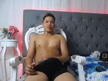 Tom_Hawk8 Chaturbate stream image from October 06, 2025