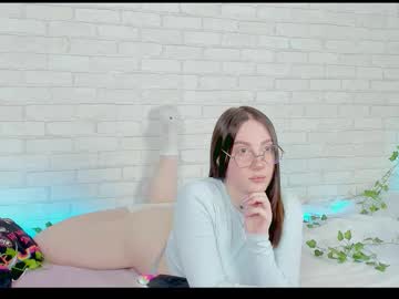 Nymphalean Chaturbate stream image from October 06, 2025