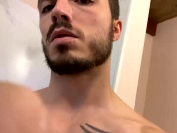 Huge2209 Chaturbate stream image from October 06, 2025