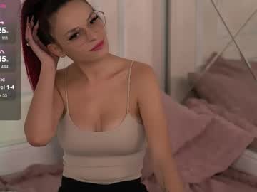 Miaxoxxx Chaturbate stream image from October 06, 2025