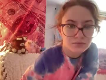 Paisleysnowxo Chaturbate stream image from October 06, 2025