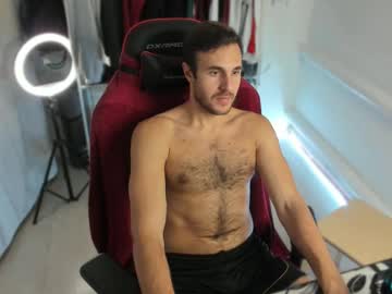 Raamos Chaturbate stream image from October 06, 2025