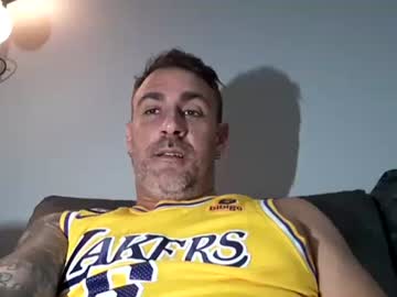 Tatuadovalencia Chaturbate stream image from October 06, 2025