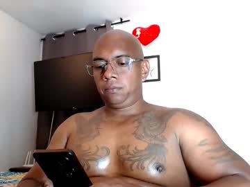 Tom_Miller Chaturbate stream image from October 06, 2025