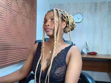 Aurorabrow Chaturbate stream image from October 06, 2025