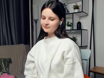Puremelody Chaturbate stream image from October 06, 2025