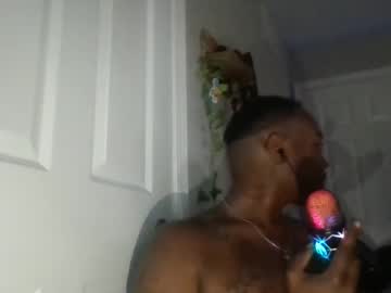Zdy252 Chaturbate stream image from October 06, 2025