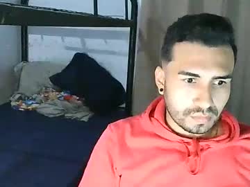 Alessandrogrey Chaturbate stream image from October 07, 2025