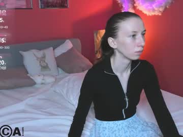Michele_Mack Chaturbate stream image from October 07, 2025