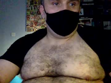 Momento182gh Chaturbate stream image from October 07, 2025