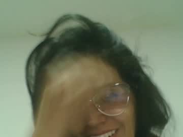 Sarenis Chaturbate stream image from October 07, 2025