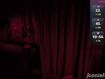 Jonniehagard Chaturbate stream image from October 07, 2025
