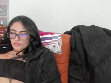 Nickyvixenn Chaturbate stream image from October 07, 2025