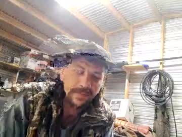Alagatorboy Chaturbate stream image from October 07, 2025