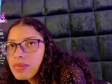 Beccareedd Chaturbate stream image from October 07, 2025