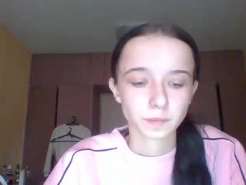 Yuliastar Chaturbate stream image from October 07, 2025