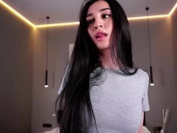 Goldygrillz Chaturbate stream image from October 07, 2025