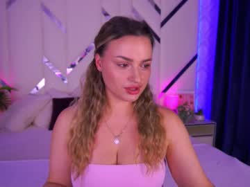 Minifox_ Chaturbate stream image from October 07, 2025