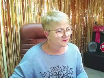 Lunarossa615416 Chaturbate stream image from October 07, 2025