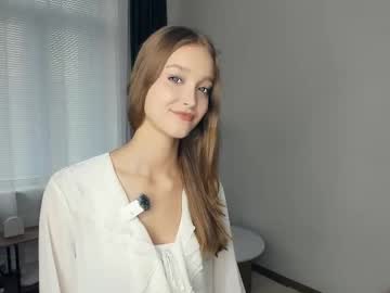 Alicemelison Chaturbate stream image from October 07, 2025