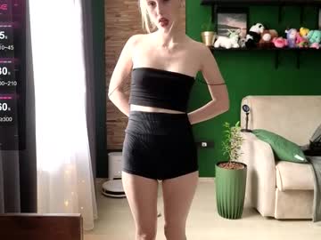 Belle_Vill Chaturbate stream image from October 07, 2025